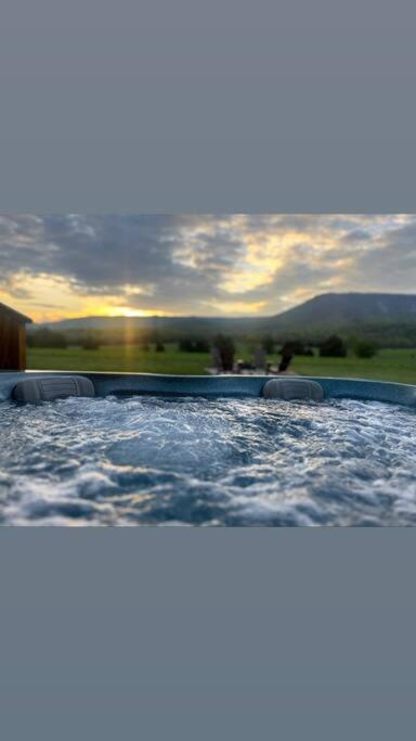 Holly Tree Retreat Located In Beautiful Luray, Va. Villa Buitenkant foto