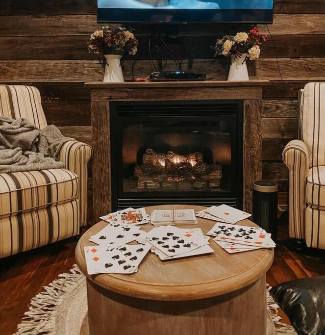 Holly Tree Retreat Located In Beautiful Luray, Va. Villa Buitenkant foto