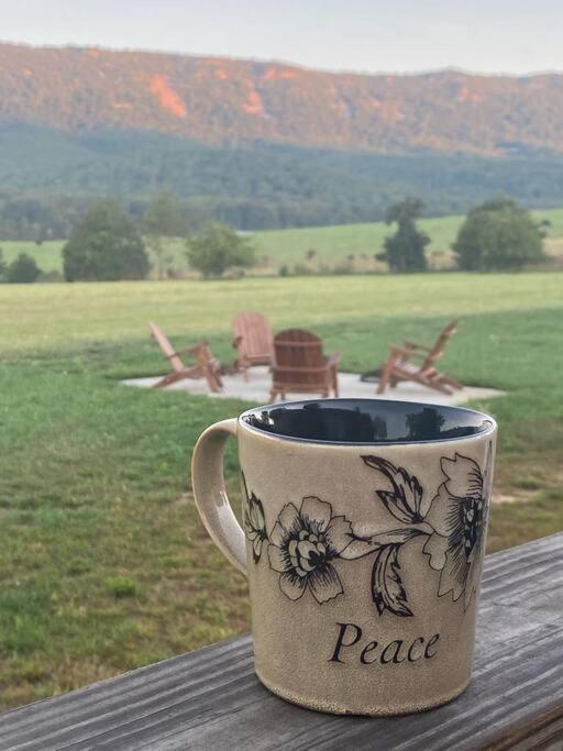 Holly Tree Retreat Located In Beautiful Luray, Va. Villa Buitenkant foto