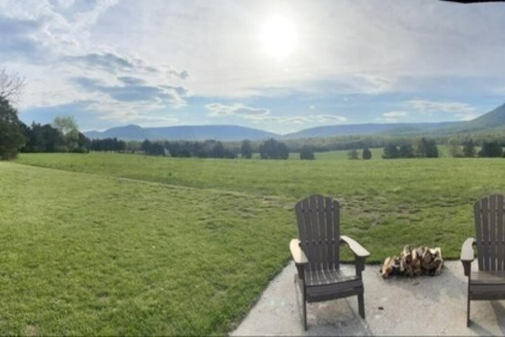 Holly Tree Retreat Located In Beautiful Luray, Va. Villa Buitenkant foto