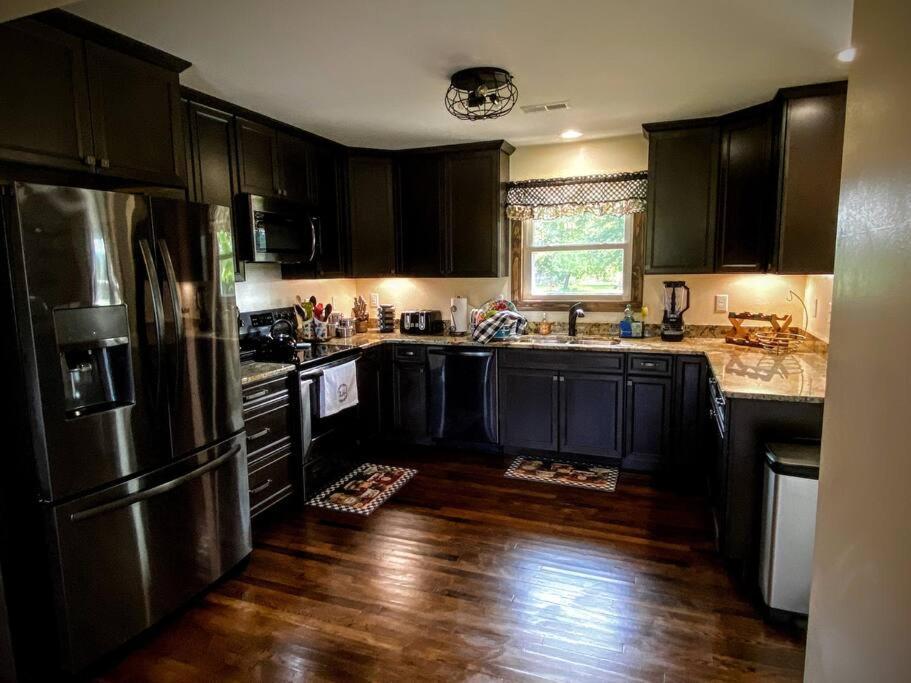 Holly Tree Retreat Located In Beautiful Luray, Va. Villa Buitenkant foto