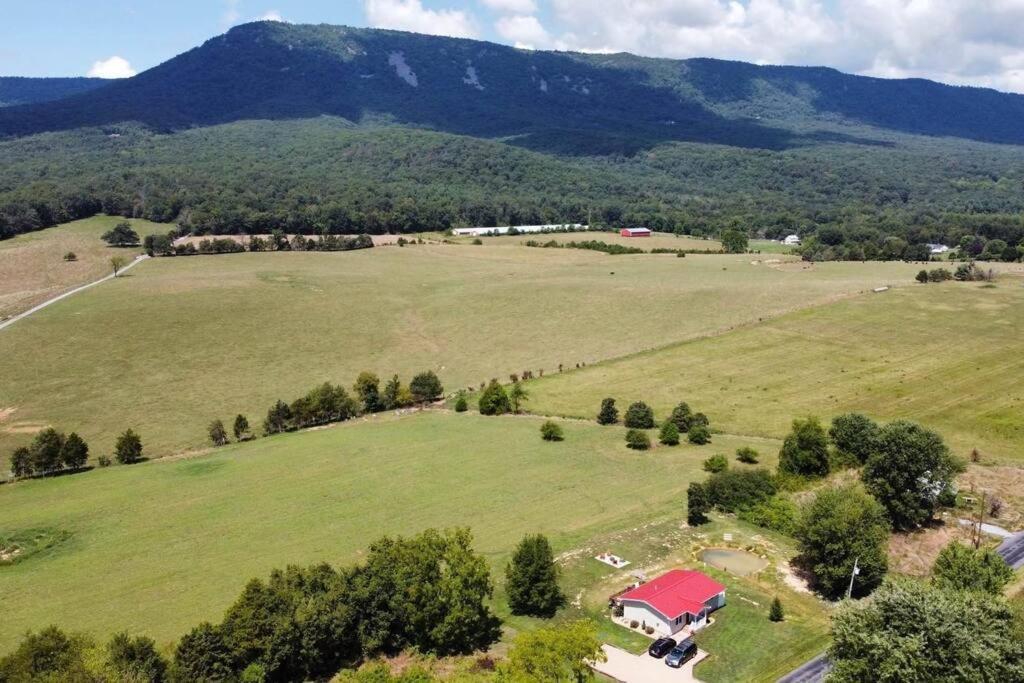 Holly Tree Retreat Located In Beautiful Luray, Va. Villa Buitenkant foto